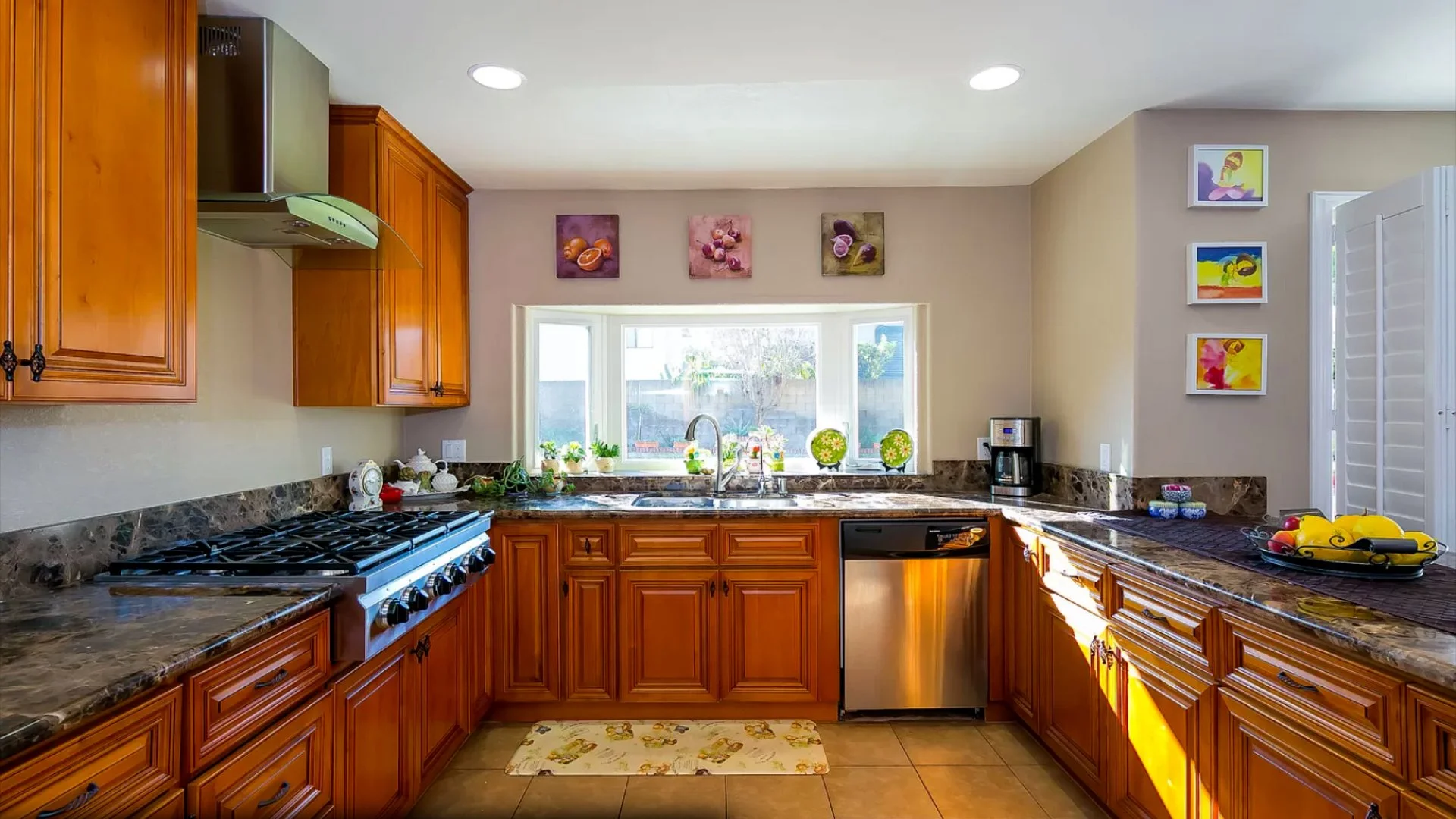 Before Cabinet Refacing